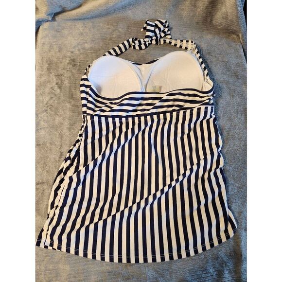 Beach Bump by Motherhood Maternity L Large Tankini Swim Top Black White Stripes - Picture 2 of 3